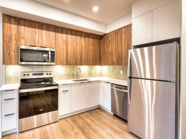 Townhouse for rent in Highland Park, Calgary