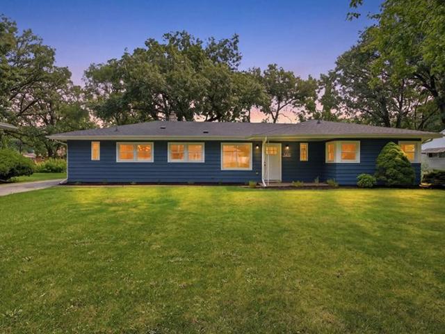 House for sale in Merrillville, Indiana