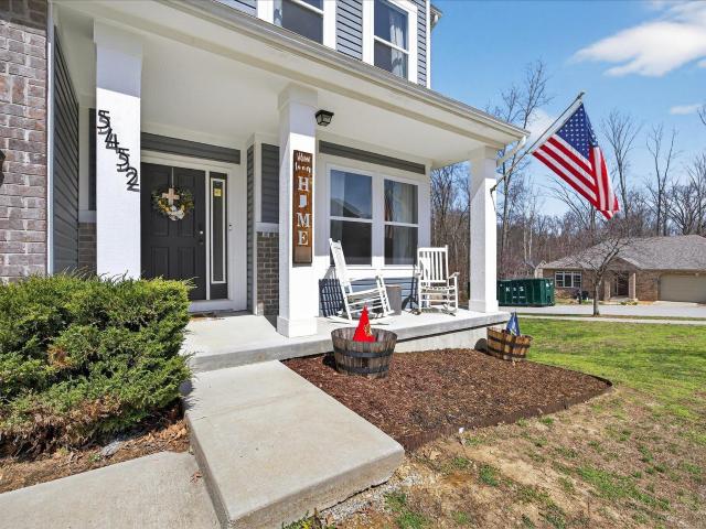 House for sale in Ellettsville, Indiana