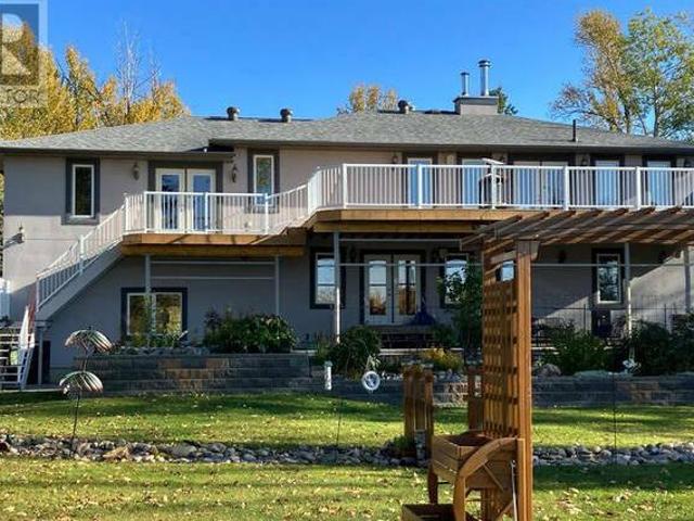 House for sale in Wedgewood, Alberta