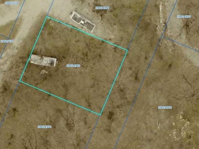 Land for sale in Mount Auburn, Iowa