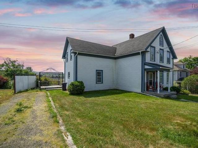 House for sale in Granville Ferry, Nova Scotia