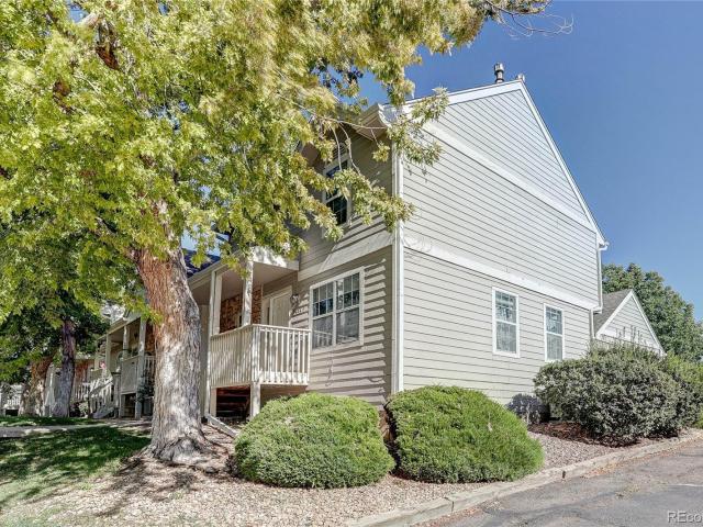 Townhouse for sale in Littleton, Colorado