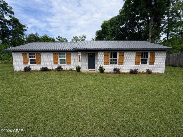House for sale in Malone, Florida