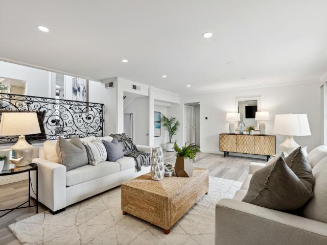 Condo for sale in La Jolla