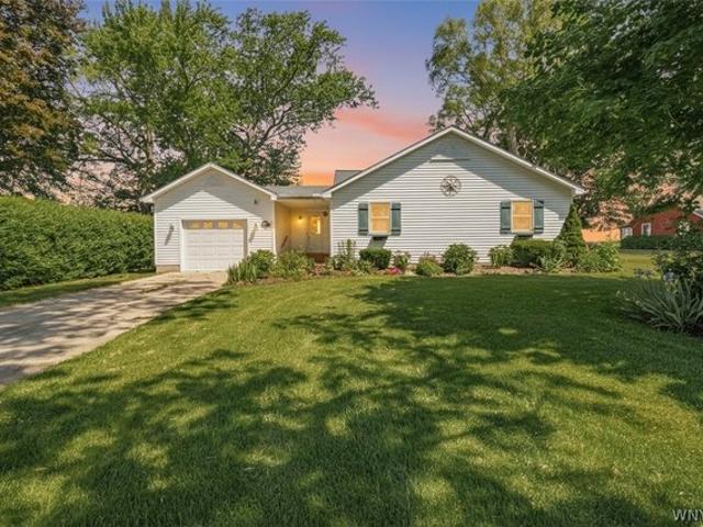 House for sale in Niagara, New York