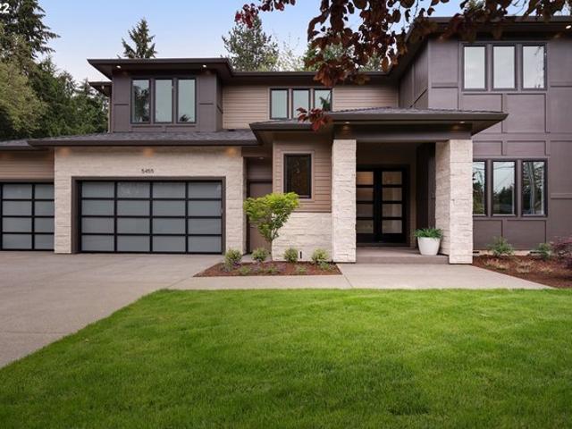 House for sale in Oregonia