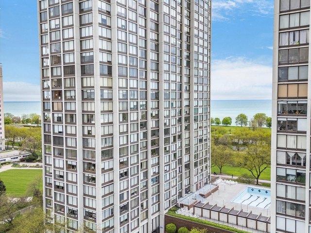 Condo for sale in Chicago Park, Illinois
