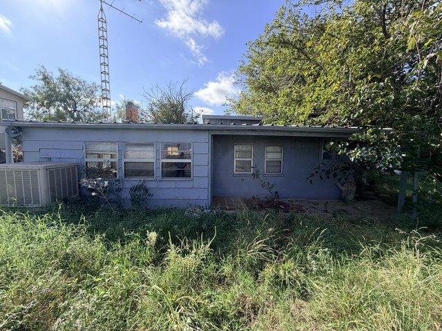 House for sale in Colorado City, Mitchell County