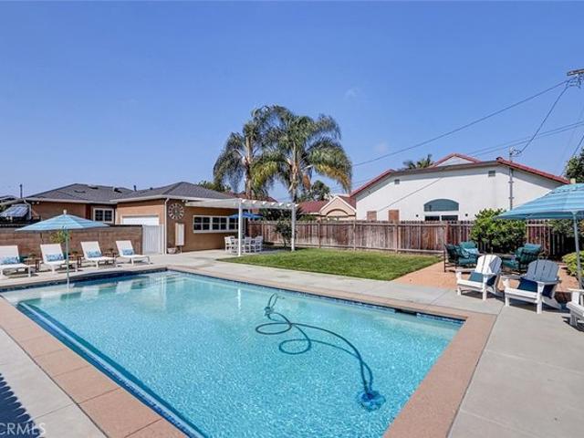 House for sale in Inglewood, California