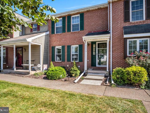 Townhouse for sale in Colonial Park, Lower Paxton Township