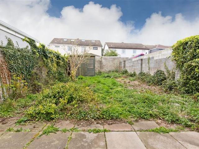 Detached House for sale in Bluebell, North Tipperary