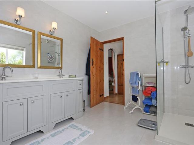 Detached House for sale in Newmarket On Fergus, South Tipperary