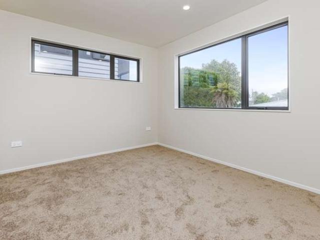House for sale in Papakura