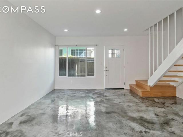 Townhouse for rent in Inglewood