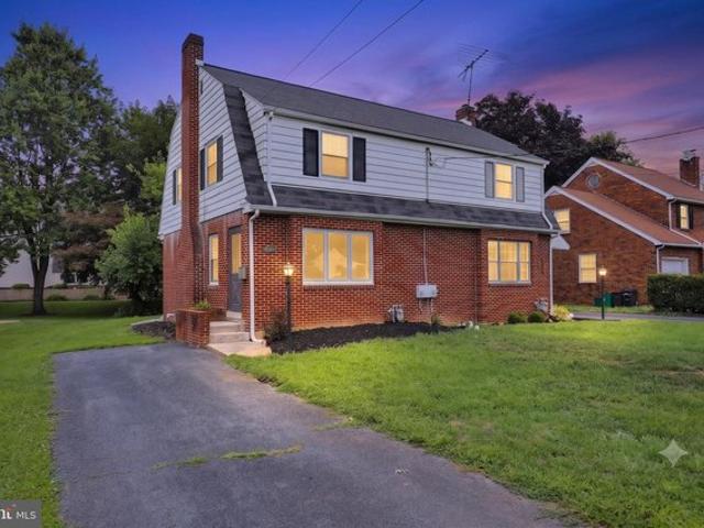 Townhouse for sale in Elizabethtown, Pennsylvania