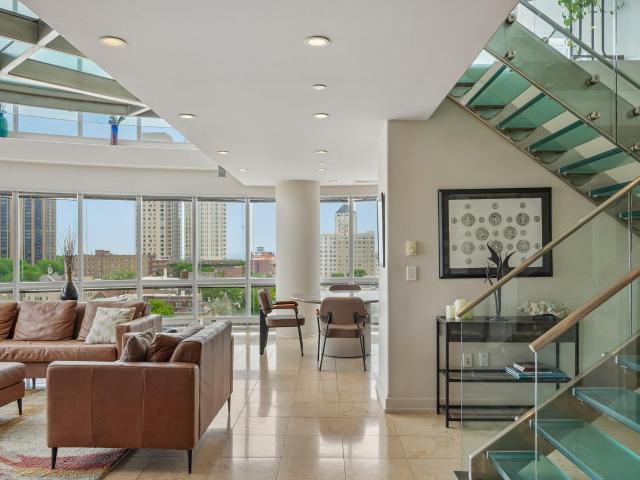 Condo for sale in Milwaukee, Wisconsin