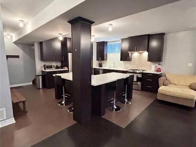 Apartment for rent in Eleanor, Hamilton