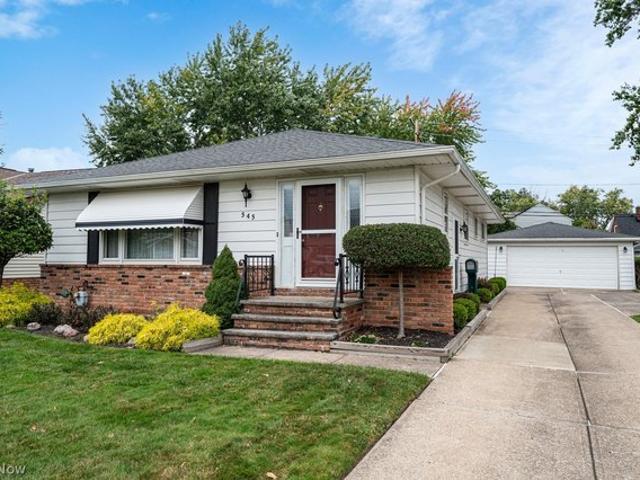 House for sale in Wickliffe, Lake County