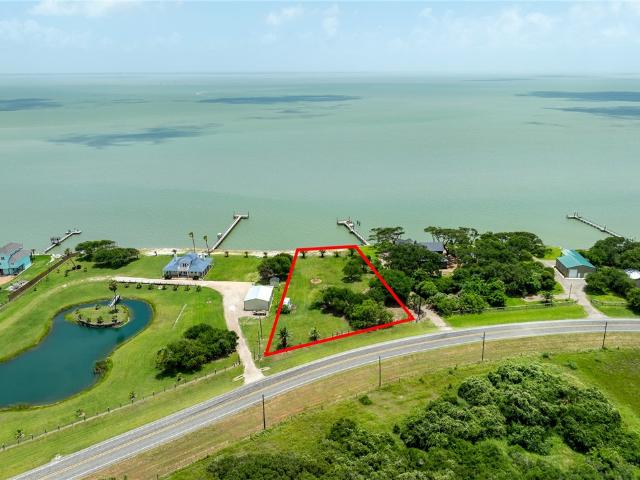 Land for sale in Austwell
