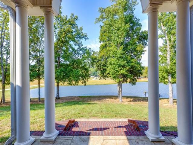House for sale in Hohenwald, Middle Tennessee
