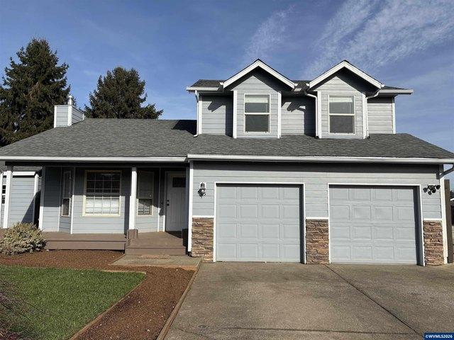 House for sale in Oregonia