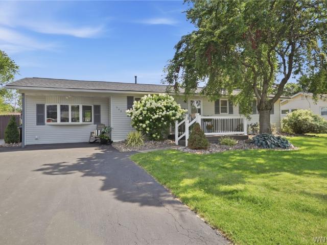 House for sale in Niagara, New York