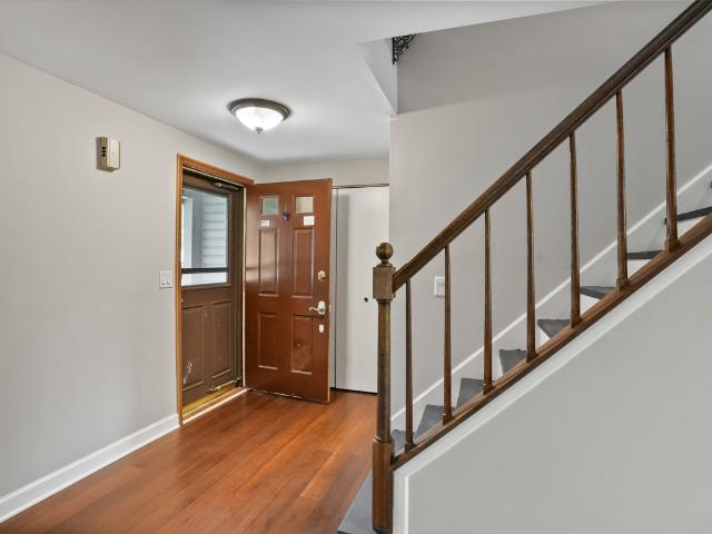 House for sale in Medinah, Illinois