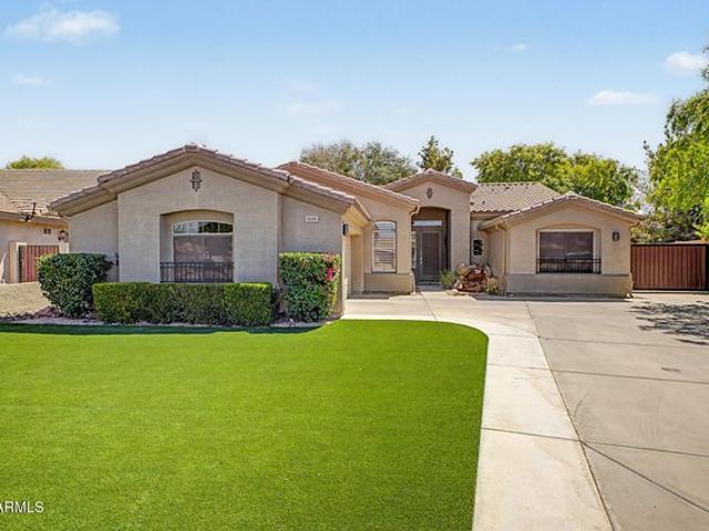 House for sale in Gilbert, Arizona