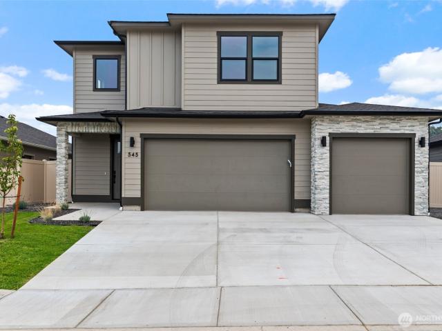 House for sale in East Wenatchee, Washington