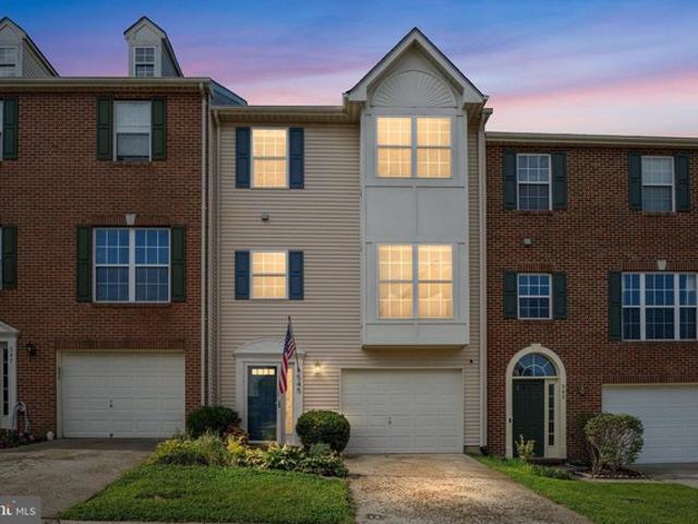 Townhouse for sale in Virginia