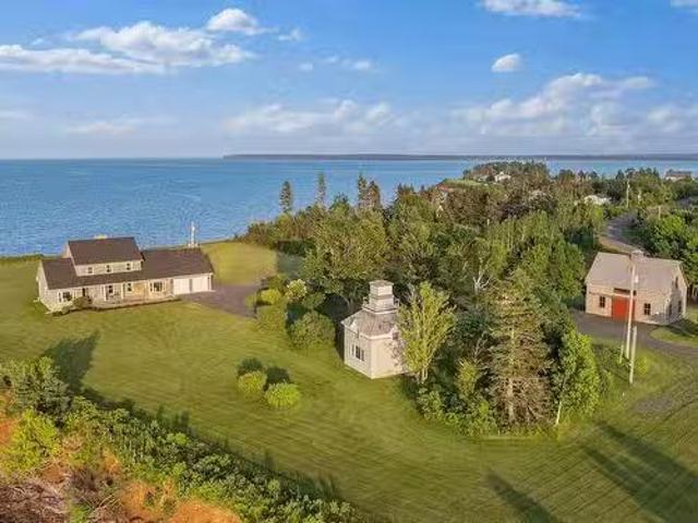 House for sale in Prince Edward Island
