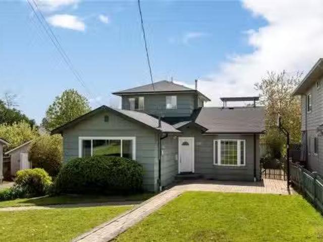 House for sale in Saanich, British Columbia