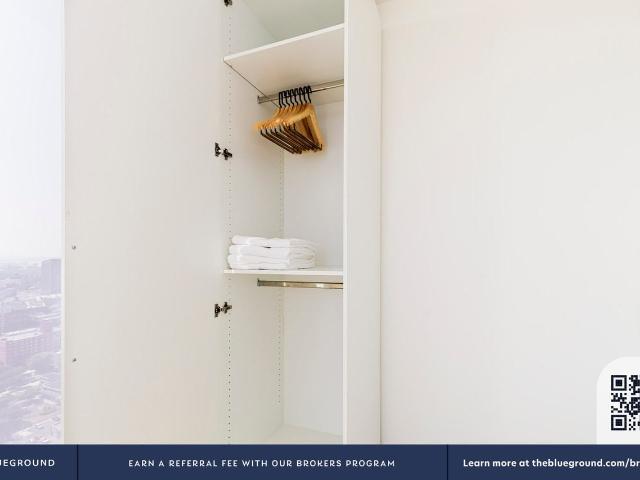 Apartment for rent in Arverne, New York