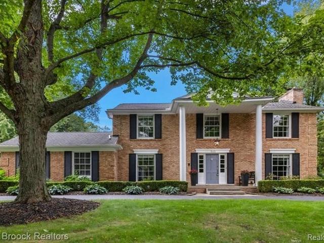 House for sale in Bloomfield Hills, Michigan