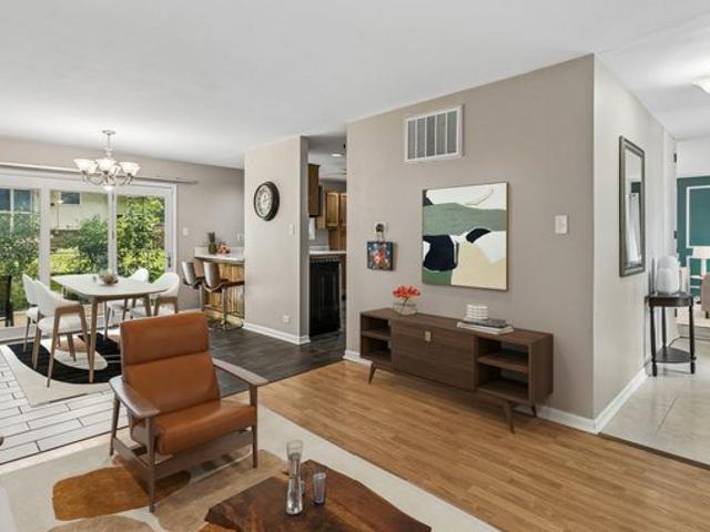 House for sale in Oak Forest, Illinois