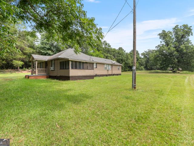 House for sale in Dry Branch