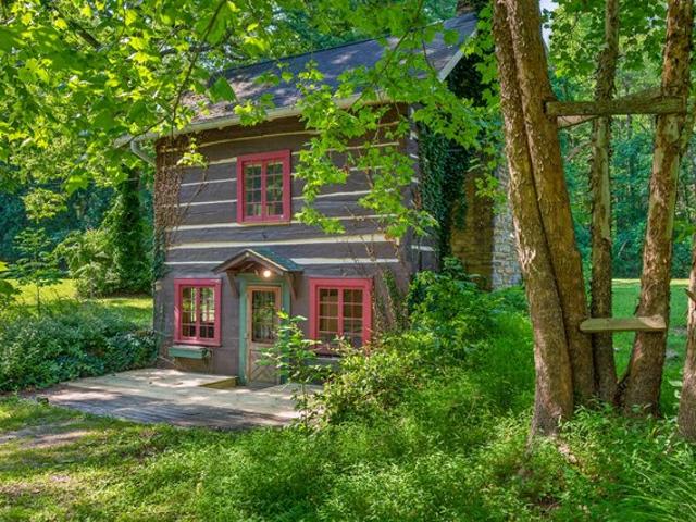 House for sale in Morgantown, Indiana
