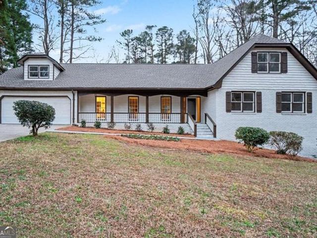 House for sale in Lilburn, Georgia