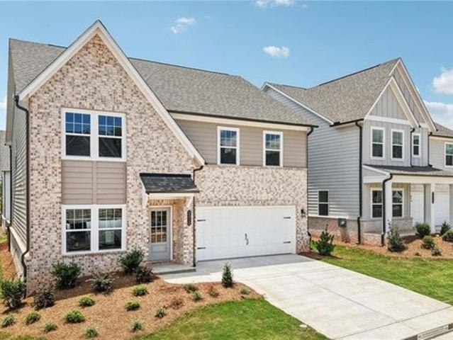 House for sale in Flowery Branch, Georgia