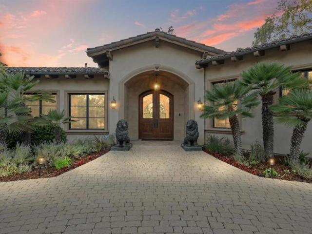 House for sale in Rancho Santa Fe, California