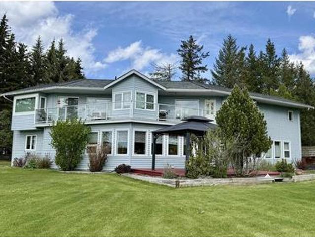 House for sale in 108 Mile Ranch, British Columbia