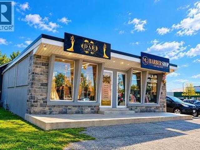 Commercial for sale in Fontainebleau, Windsor
