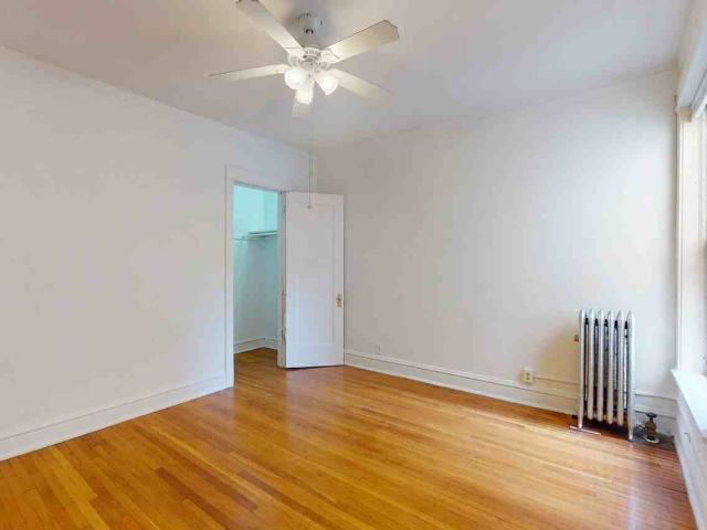 Apartment for rent in Chicago Park, Illinois