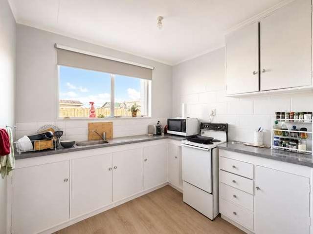 Apartment for rent in Days Bay, Wellington