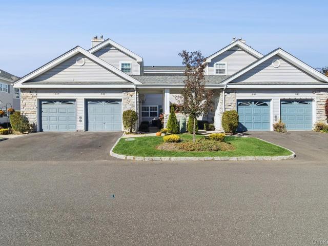 Condo for sale in Centereach, New York