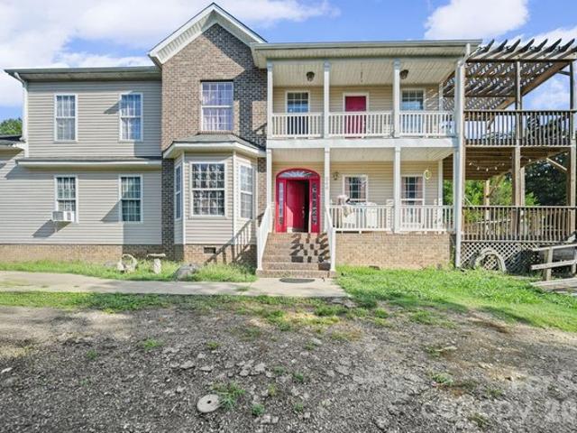 House for sale in Blacksburg, South Carolina