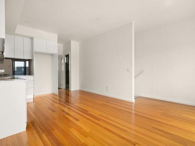 Townhouse for rent in Camerons Creek, Victoria