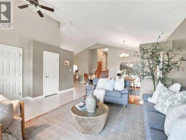 House for sale in Spring Valley, Hamilton