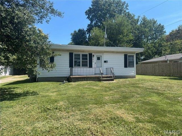 House for sale in Royal Heights, Belleville